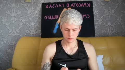 Snapshot of danny_love01 chatting on 05/17/26, 04:03 danny online show from 05/17/26, 04:03
