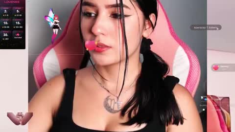 Snapshot of danny_marck chatting on 09/10/25, 02:44 Danny online show from 09/10/25, 02:44