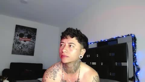 Snapshot of danny_stark chatting on 12/28/24, 04:20 Danny  online show from 12/28/24, 04:20