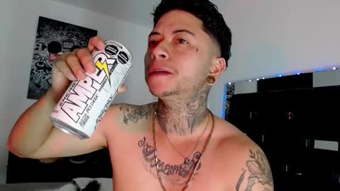 Snapshot of danny_stark chatting on 02/04/25, 02:49 Danny  online show from 02/04/25, 02:49