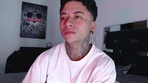 Snapshot of danny_stark chatting on 02/16/25, 06:10 Danny  online show from 02/16/25, 06:10