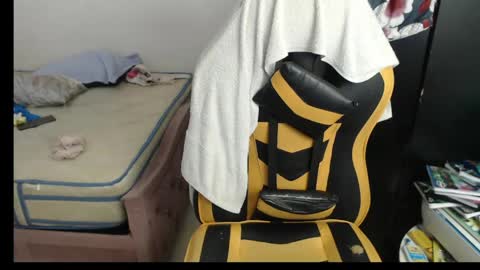 Snapshot of danny_sweettt chatting on 04/09/26, 05:07 danny.......... guys I have onlyfans follow me I am new I want to share with you many things I love you online show from 04/09/26, 05:07