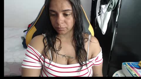 Snapshot of danny_sweettt chatting on 05/15/26, 04:25 danny.......... guys I have onlyfans follow me I am new I want to share with you many things I love you online show from 05/15/26, 04:25