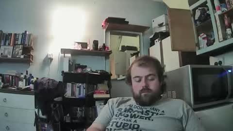 Snapshot of dannyb0y95 chatting on 10/19/25, 07:36 Danny online show from 10/19/25, 07:36