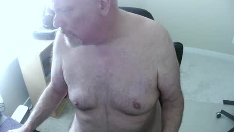 Snapshot of dannybear chatting on 06/22/26, 12:46 Danny bear online show from 06/22/26, 12:46