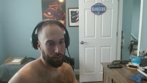 Snapshot of dannyboyx69 chatting on 05/02/26, 04:01 dannyboyx69 online show from 05/02/26, 04:01