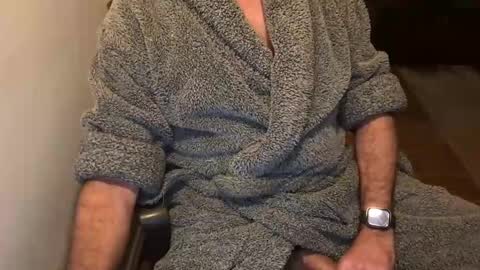 Snapshot of dannybuoy2 chatting on 01/15/25, 07:05 dannybuoy2 online show from 01/15/25, 07:05