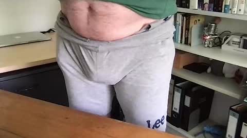 Snapshot of dannyfunboy chatting on 01/24/25, 05:42 Danny online show from 01/24/25, 05:42