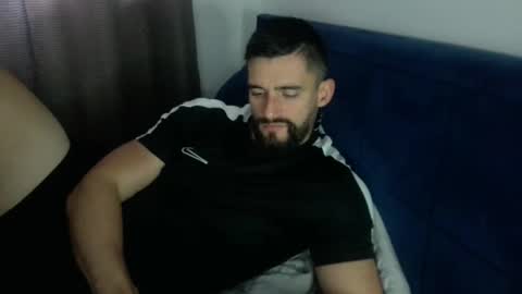 Snapshot of dannyk1990 chatting on 12/02/24, 09:02 Naughtystr8D online show from 12/02/24, 09:02