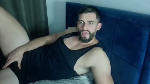 Snapshot of dannyk1990 chatting on 12/18/24, 04:28 Naughtystr8D online show from 12/18/24, 04:28
