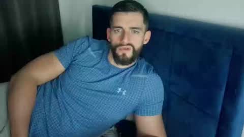 Snapshot of dannyk1990 chatting on 12/19/24, 08:23 Naughtystr8D online show from 12/19/24, 08:23
