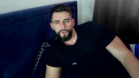 Snapshot of dannyk1990 chatting on 01/09/25, 11:47 Naughtystr8D online show from 01/09/25, 11:47