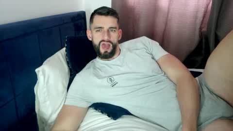 Snapshot of dannyk1990 chatting on 01/31/25, 01:12 Naughtystr8D online show from 01/31/25, 01:12