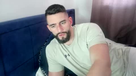 Snapshot of dannyk1990 chatting on 03/03/25, 02:59 Naughtystr8D online show from 03/03/25, 02:59