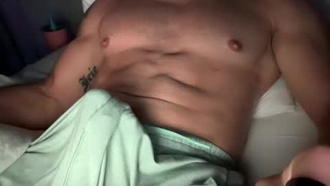 Snapshot of dannyland9 chatting on 02/21/25, 04:29 dannyland9 online show from 02/21/25, 04:29