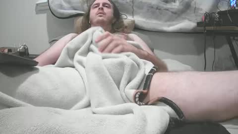 Snapshot of dannyxeno9 chatting on 09/21/25, 10:00 dannyxeno9 online show from 09/21/25, 10:00