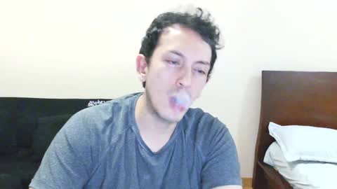 Snapshot of danruiz33 chatting on 02/04/25, 02:28 Dan online show from 02/04/25, 02:28