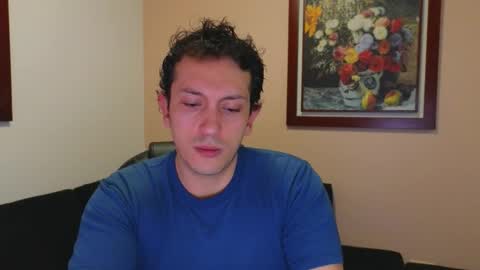 Snapshot of danruiz33 chatting on 09/19/25, 02:57 Dan online show from 09/19/25, 02:57