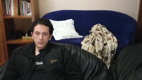 Snapshot of danruiz33 chatting on 09/25/25, 01:31 Dan online show from 09/25/25, 01:31