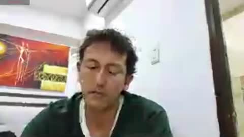 Snapshot of danruiz33 chatting on 06/23/26, 12:08 Dan online show from 06/23/26, 12:08
