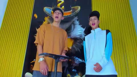 dante_brown1 online show from 10/20/25, 08:53