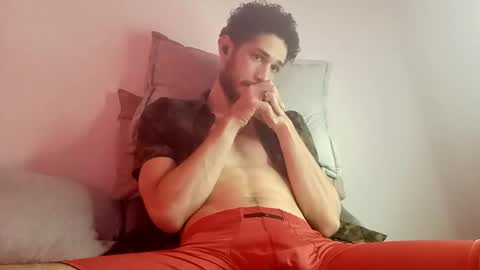 Snapshot of dante_dm chatting on 10/30/25, 03:13 DANTE DI MARCO online show from 10/30/25, 03:13