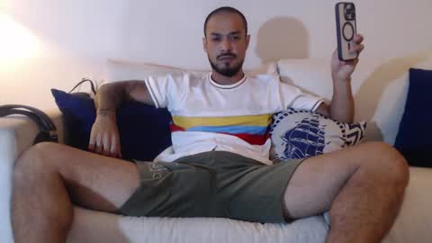 Snapshot of dante_hell1 chatting on 05/06/26, 01:36 Dante Hell online show from 05/06/26, 01:36