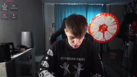 Daniel online show from 10/13/25, 07:52