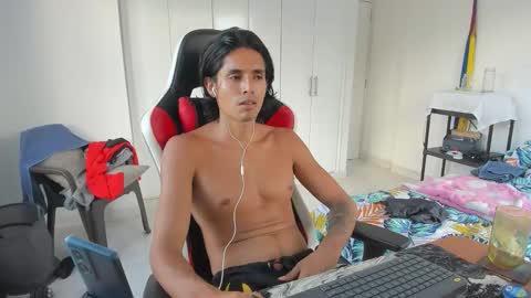 X Dante7373574 online show from 11/15/25, 09:11