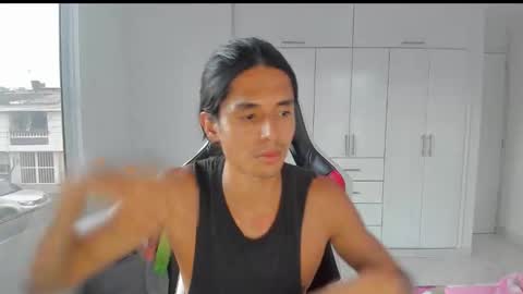 X Dante7373574 online show from 12/22/25, 10:40