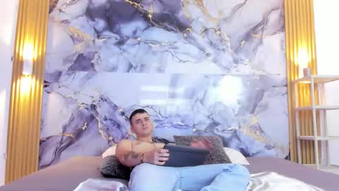 DANTE DARK online show from 12/04/25, 07:44