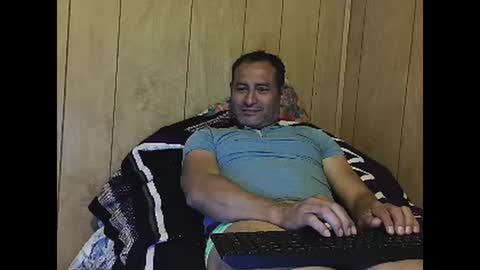 Snapshot of dantehot82 chatting on 12/04/24, 12:52 dantehot82 online show from 12/04/24, 12:52