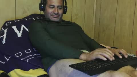 Snapshot of dantehot82 chatting on 12/06/24, 02:46 dantehot82 online show from 12/06/24, 02:46