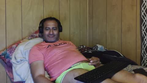 Snapshot of dantehot82 chatting on 12/20/24, 04:53 dantehot82 online show from 12/20/24, 04:53