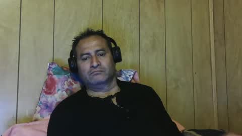 Snapshot of dantehot82 chatting on 12/27/24, 01:43 dantehot82 online show from 12/27/24, 01:43