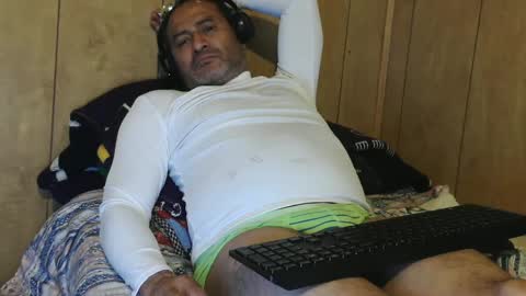 Snapshot of dantehot82 chatting on 01/01/25, 07:20 dantehot82 online show from 01/01/25, 07:20