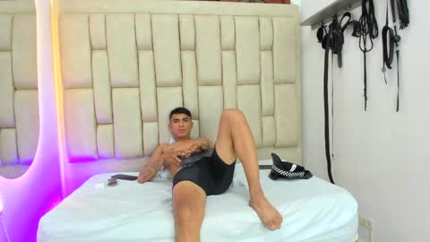 danteroyale_os online show from 04/16/26, 09:39