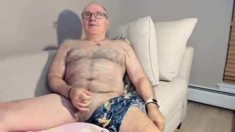 Mark online show from 09/12/25, 06:24