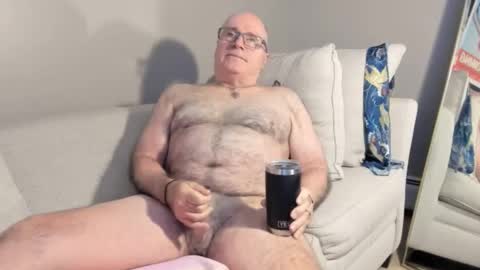 Mark online show from 10/08/25, 06:44