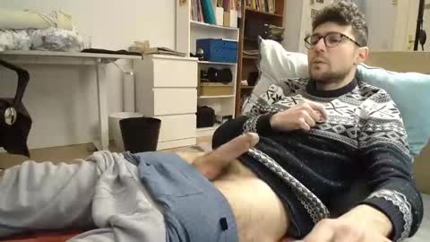 Snapshot of dantheman233 chatting on 02/03/26, 03:17 Daniel online show from 02/03/26, 03:17