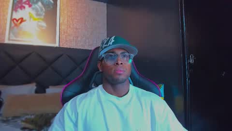 Dany online show from 12/14/25, 06:41