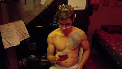 dany_kyng online show from 04/23/26, 08:11