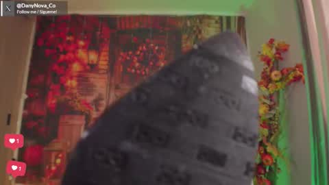 Dany Nova  online show from 10/30/25, 09:15