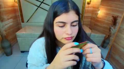 Dany online show from 11/23/25, 01:22