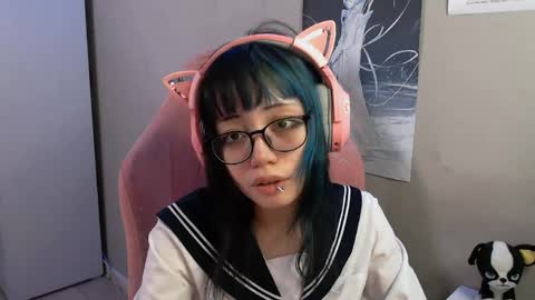 danyelleeyermann online show from 04/15/26, 01:07