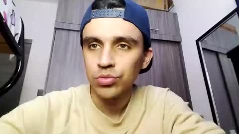 Daniel online show from 09/21/25, 09:27