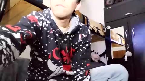 Daniel online show from 04/24/26, 09:39