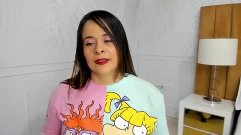 Snapshot of daphne81_ chatting on 02/20/25, 02:29 Daphne online show from 02/20/25, 02:29