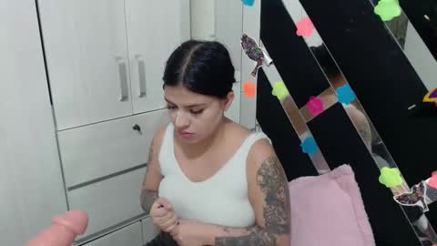 daphne877046 online show from 09/23/25, 06:33