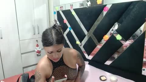 daphne877046 online show from 04/14/26, 07:09